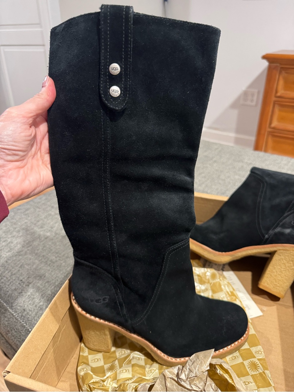 UGG Josie Women's Black Suede Boots. Size 8